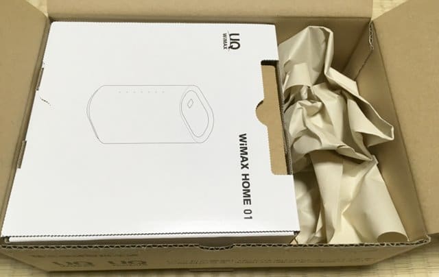 WiMAX HOME 01梱包の中のパッケージ