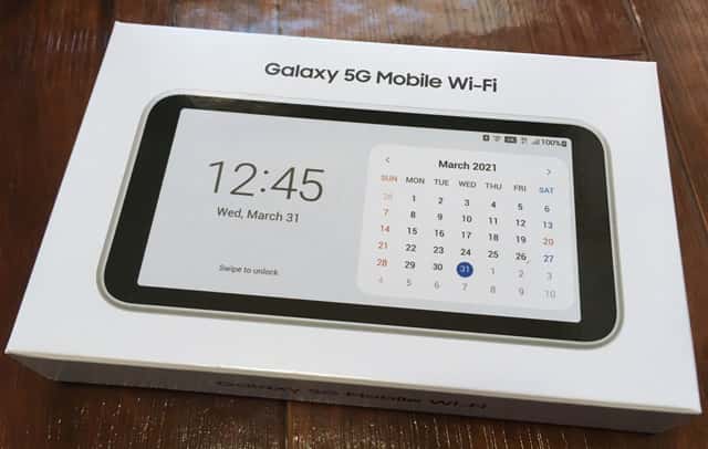 Galaxy5Gルーターのパッケージ